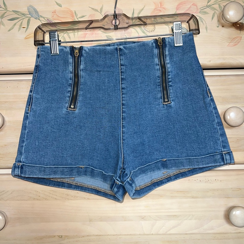 Hollister Jean Shorts